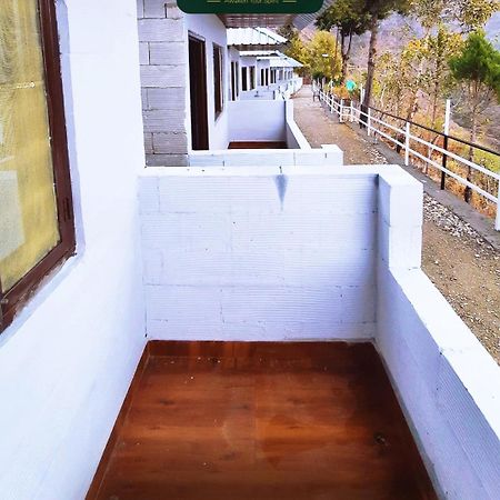 Golden Peak Resort Lakhwar Экстерьер фото
